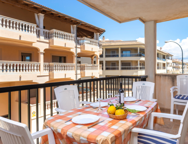 Apartmán se 3 ložnicemi až pro 6 osob na jihu Mallorky