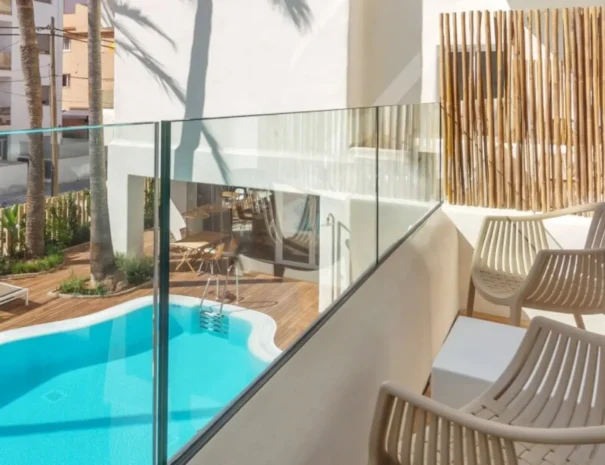 hotel se dvěma bazény na Mallorce
